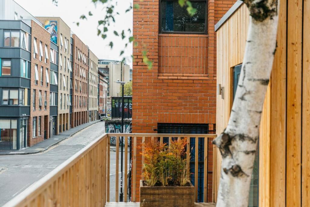 Carmen Eco-Pod / Treehouse, Close To Cabot Circus Bristol Eksteriør bilde